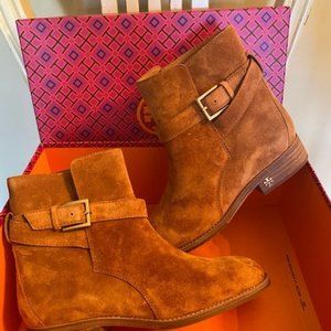 Tory Burch Brooke Tan Suede Ankle Bootie Size 6 NEW IN BOX